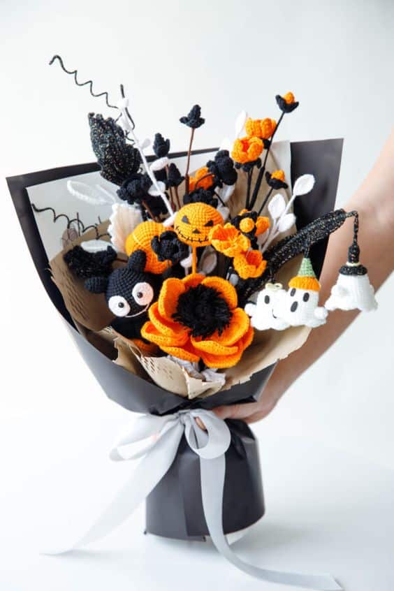 Creepy Crochet Halloween Bouquet