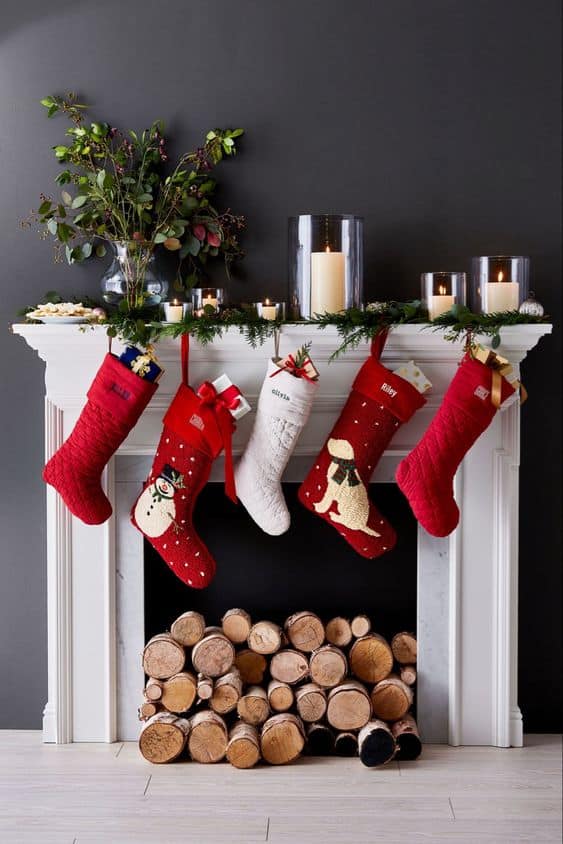 Classic Mantel Stocking Display