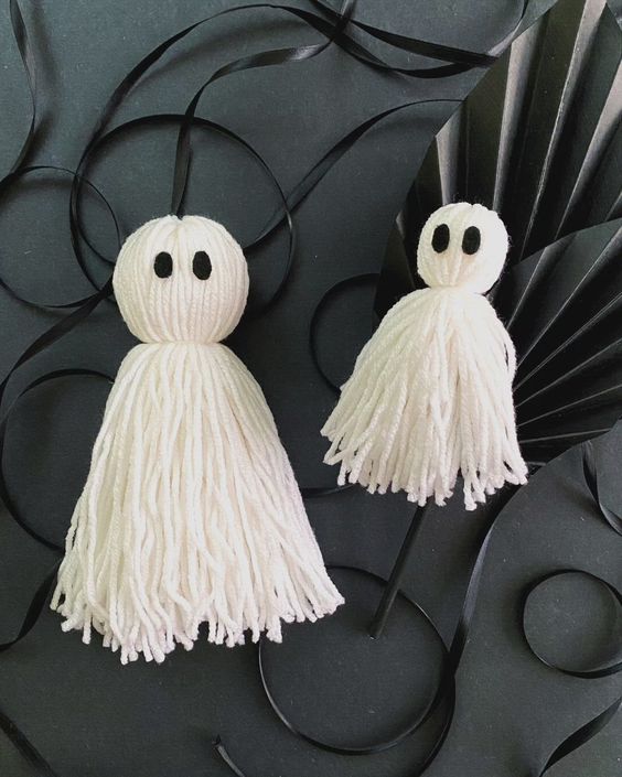 Adorable Yarn Ghost Tassels