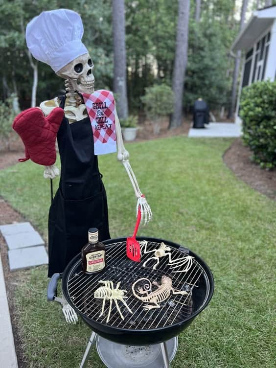 Skeleton Barbecue Chef Display