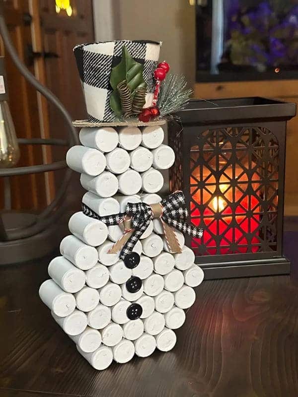 Adorable Cork Snowman Craft