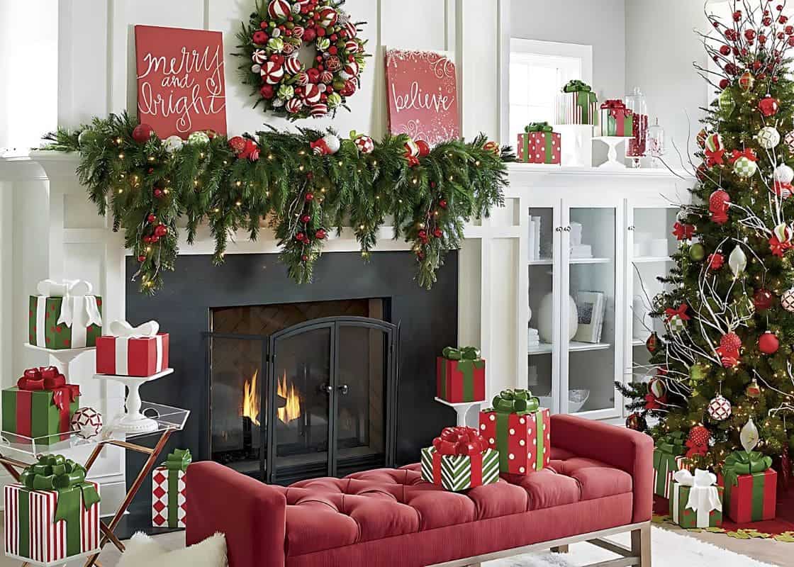 25 Stunning Christmas Mantel Decor Ideas to Elevate Your Holiday Spirit