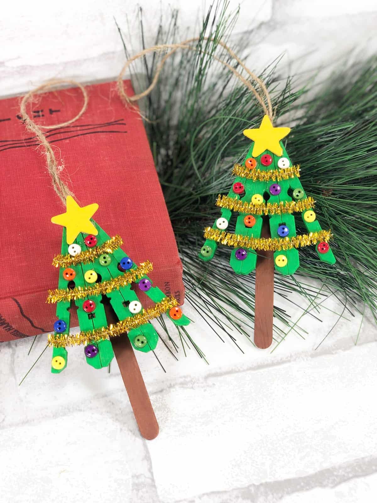 Adorable Clothespin Christmas Tree Ornaments