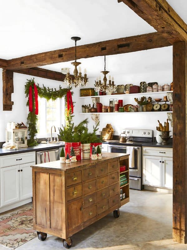 Rustic Farmhouse Christmas Kitchen