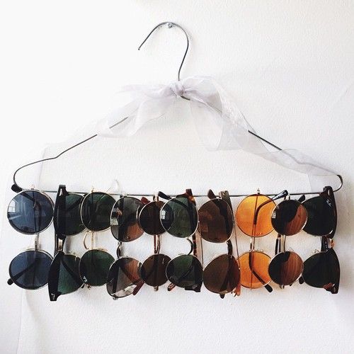 Sunglasses Display Hanger