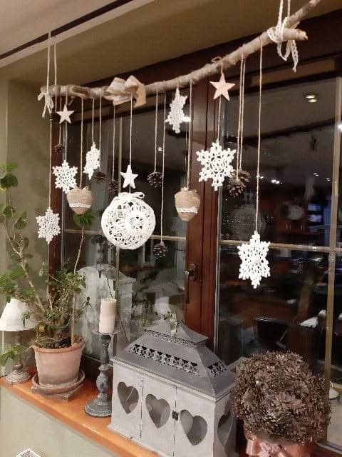 Snowflake Rustic Hanging Display