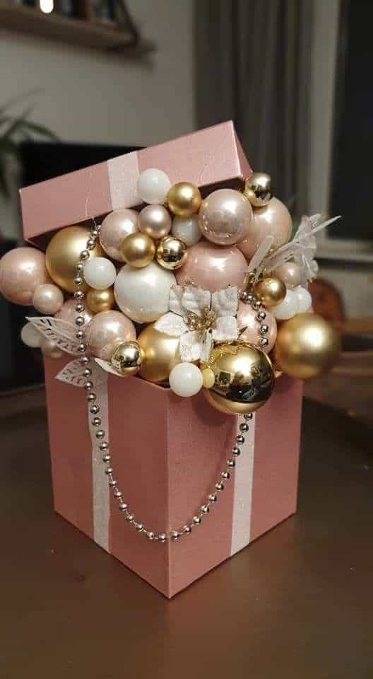 Glittering Bauble Gift Box