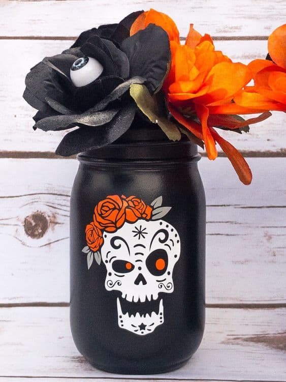 Bold Skull Flower Jar