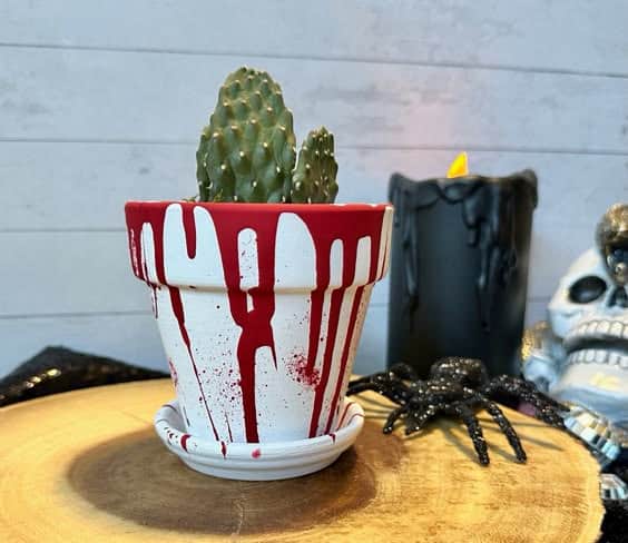 Bloody Horror Drip Pot