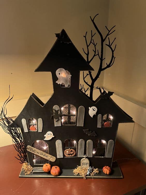 Spooky Haunted House Craft