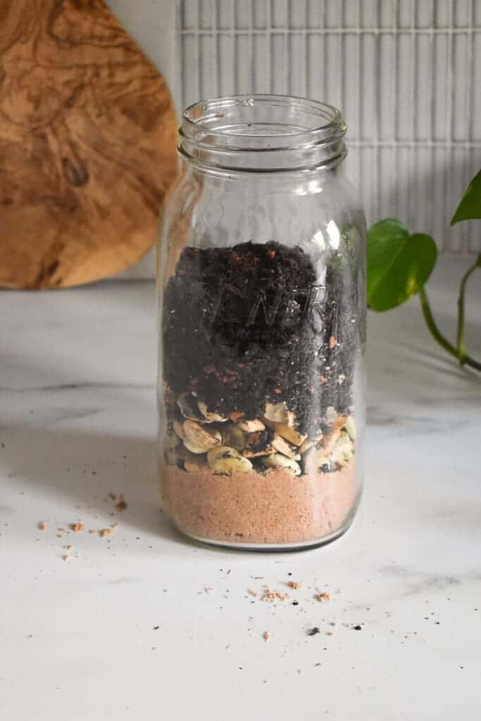 5 Easy Steps to Build Your Own Mason Jar Herb Garden at Home