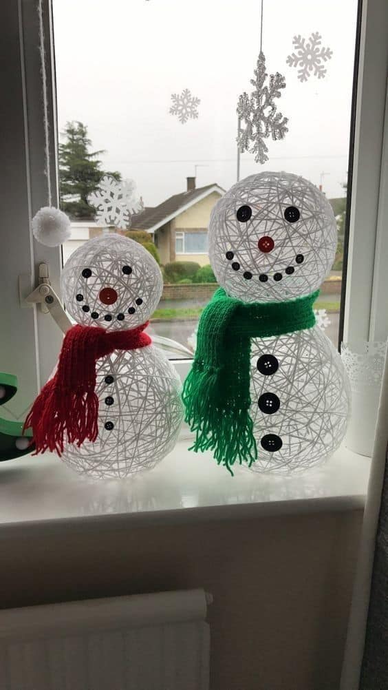 How to Make Adorable Yarn Snowmen In Just 7 Simple Steps