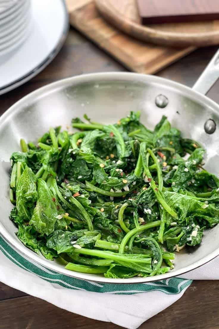 Why Mustard Greens Should Be Your Go-To Superfood