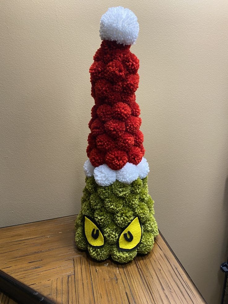 Pom-Pom Grinch Hat Tree