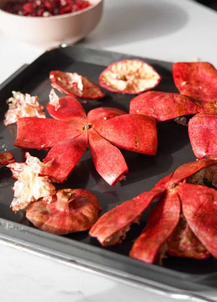 7 Amazing Health Benefits of Pomegranate Peel You Shouldn't Ignore