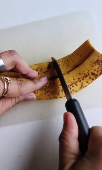 How to Transform Banana Peels into Powerful Homemade Fertilizer In Just 5 Steps