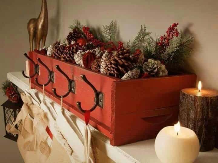 Rustic Pinecone Holiday Drawer