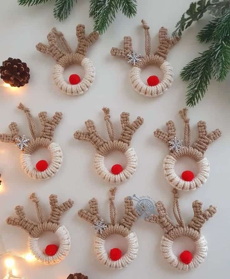 Charming Yarn Reindeer Ornaments