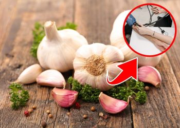 Why Garlic Is a Superfood: 8 Proven Health Benefits You Can’t Ignore