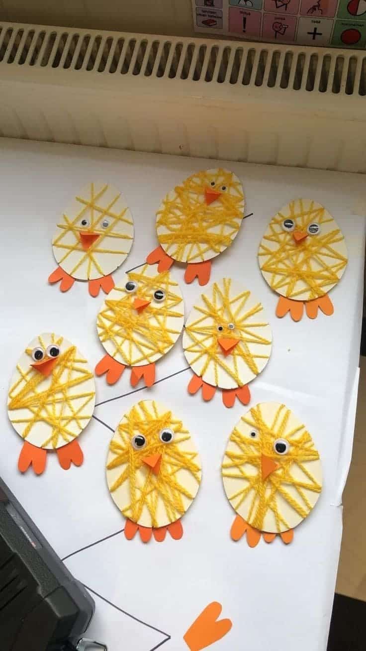 Adorable Yarn-Wrapped Easter Chicks