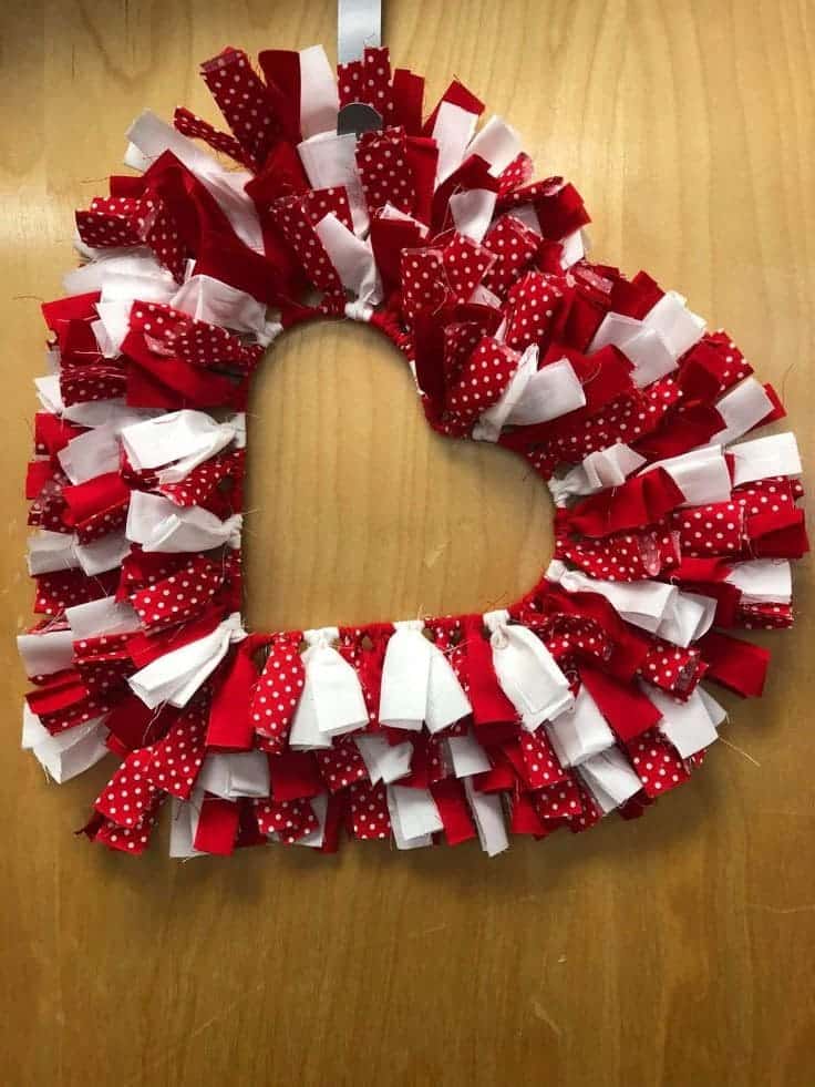 Playful Fabric Knot Valentines Heart Wreath