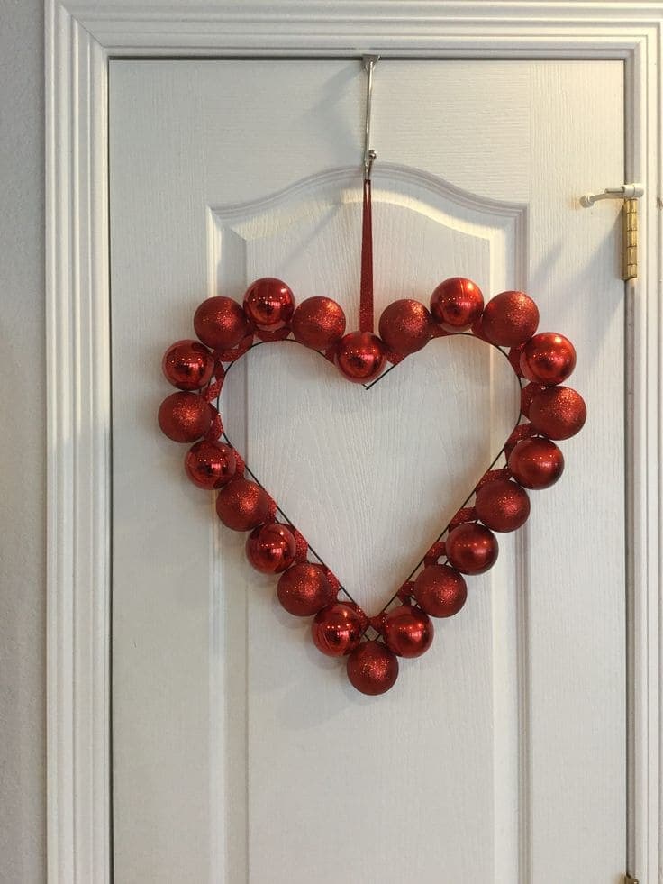 Sparkling Ornament Heart Valentines Wreath