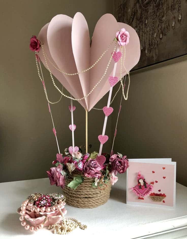 Whimsical Valentines Heart Balloon Centerpiece