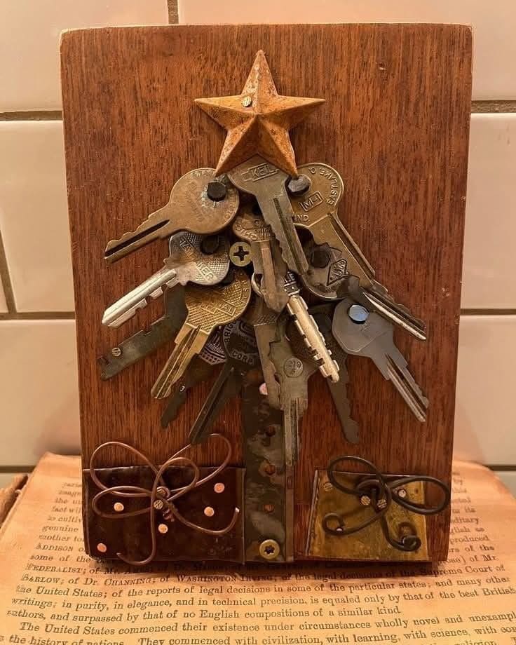 Rustic Key Christmas Tree