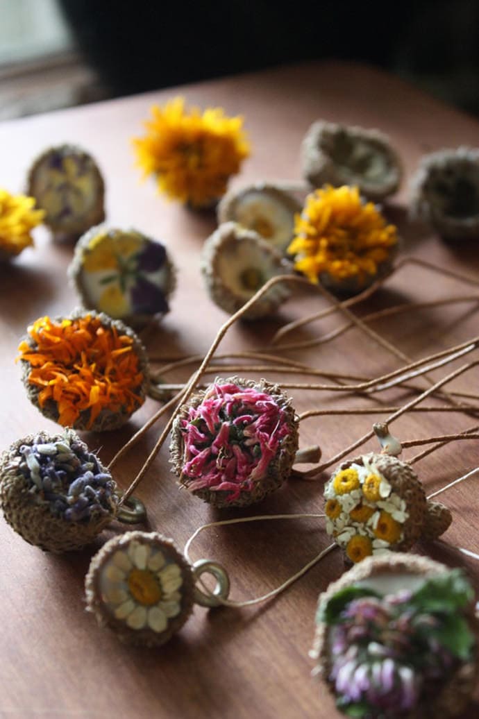 Acorn Cap Flower Pendants