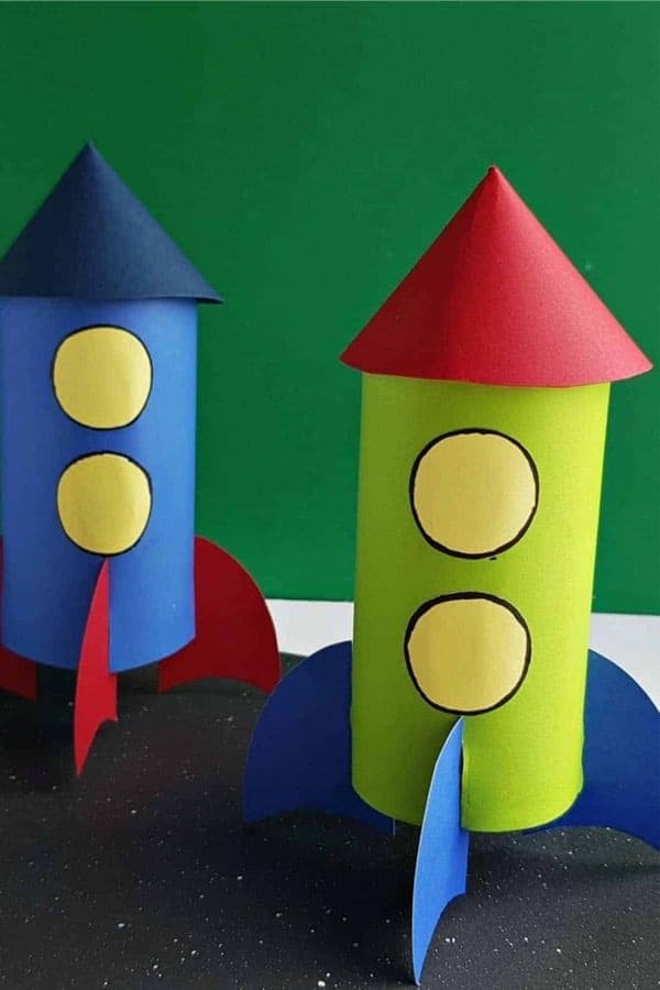 30 Cute and Easy Construction Paper Crafts to Spark Kids' Creativity