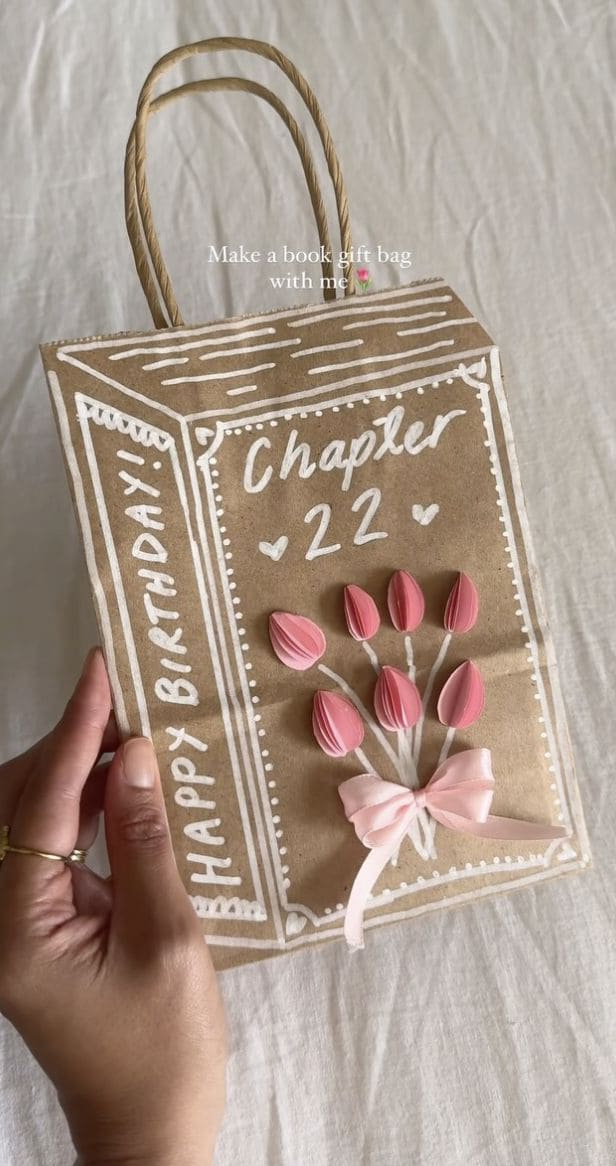Chapter 22 Book-Themed Gift Bag