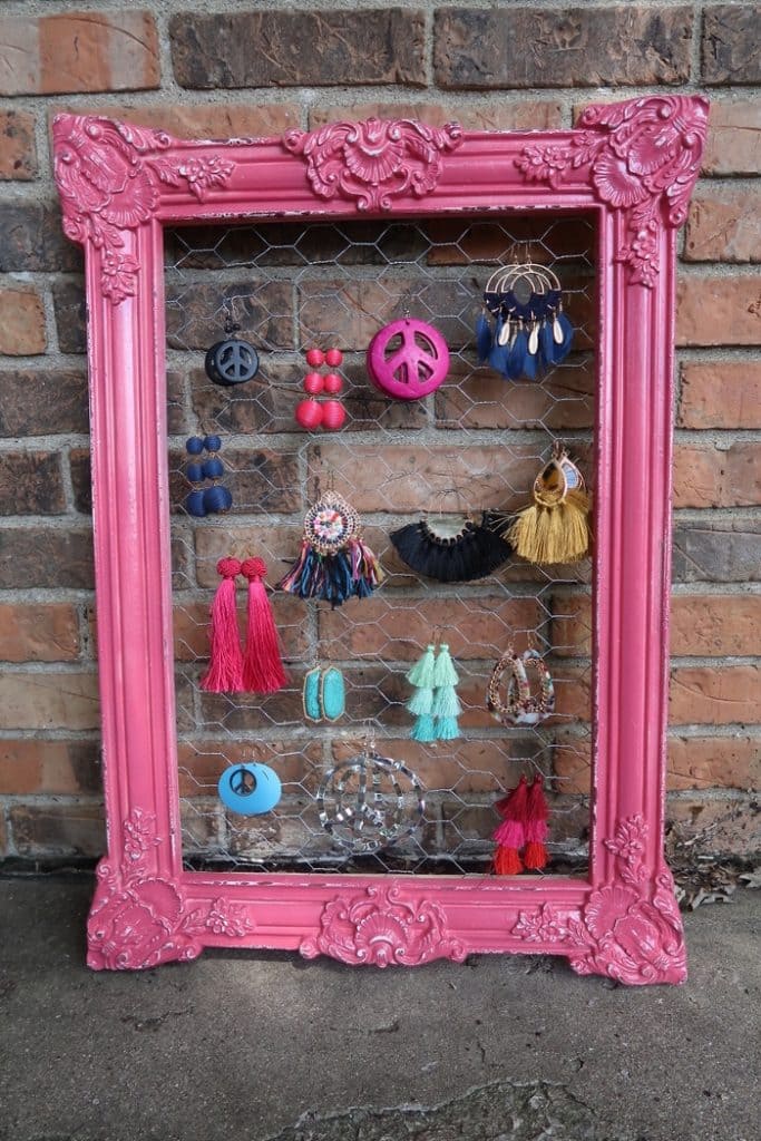Chicken Wire Earring Display