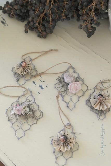 Chicken Wire Ornament Decorations