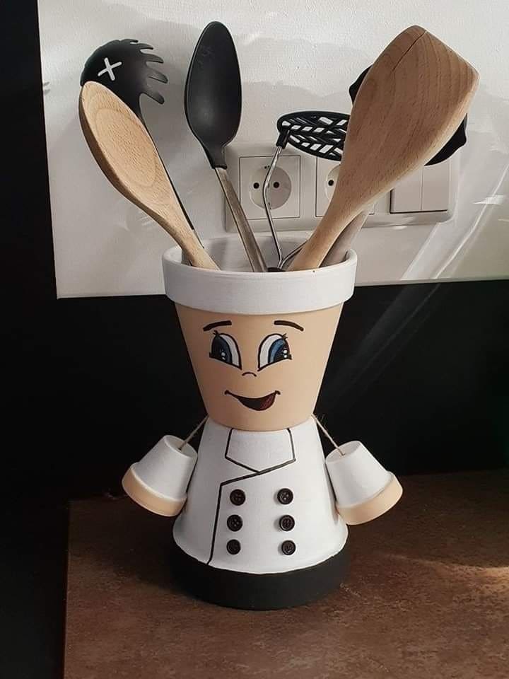 Clay Pot Chef Utensil Holder