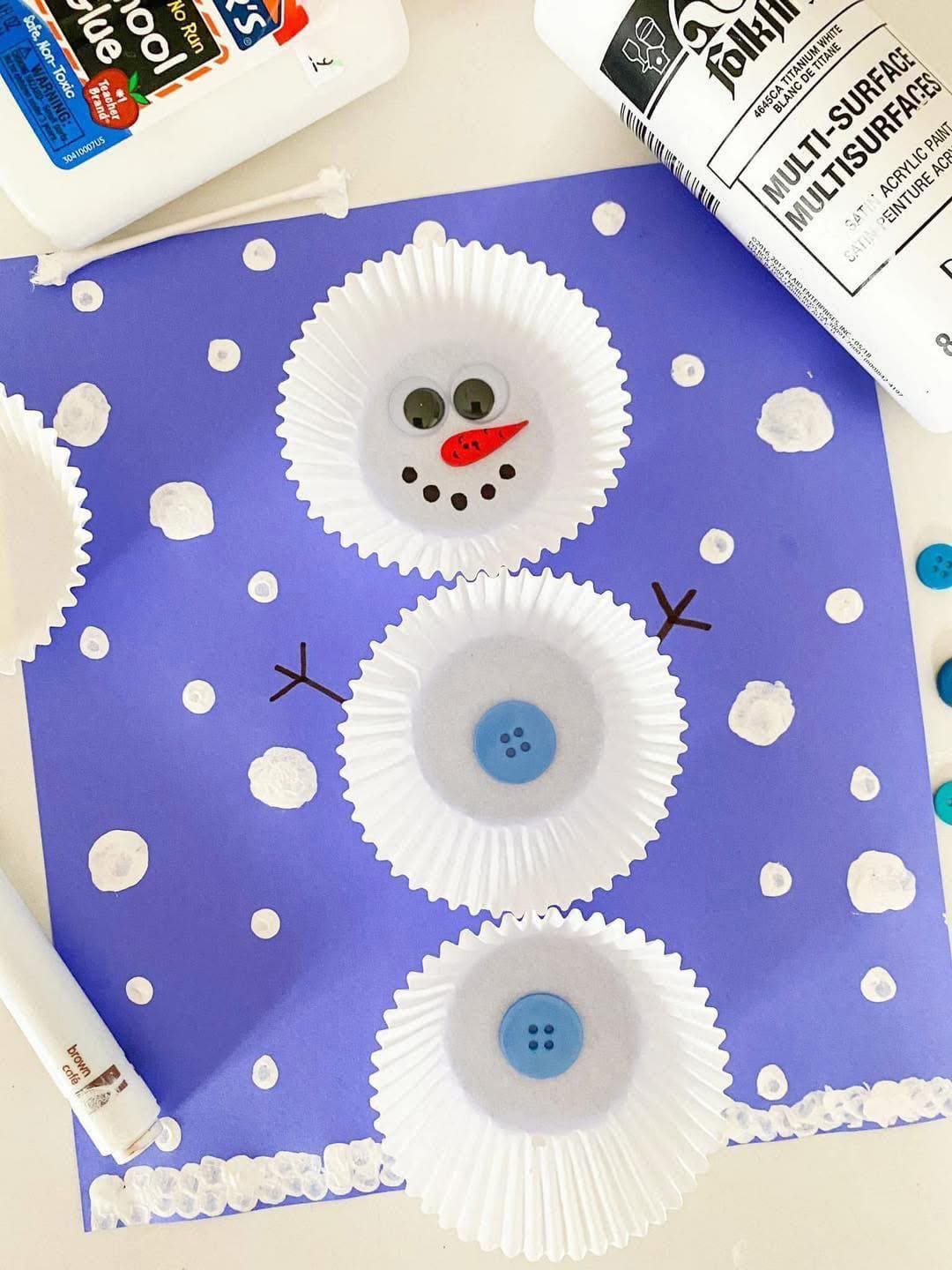 Cupcake Liner Snowman Craft