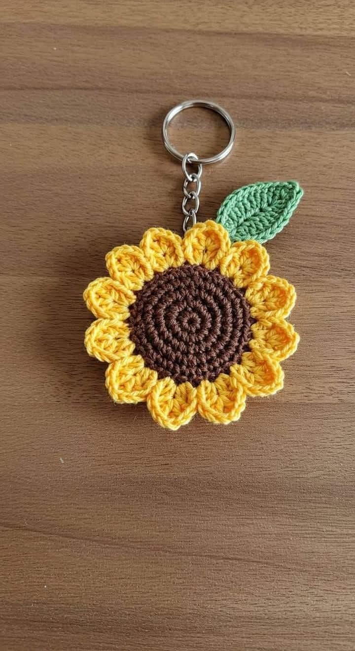 DIY Crochet Sunflower Keychain