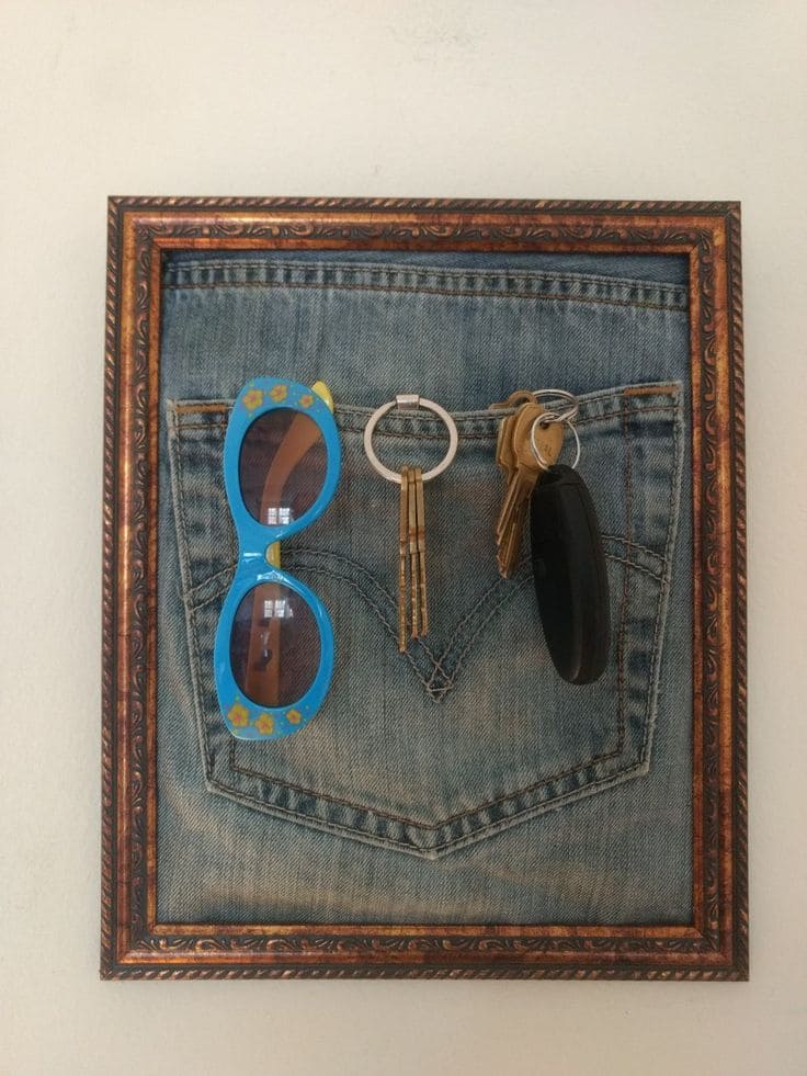 DIY Denim Pocket Organizer Frame