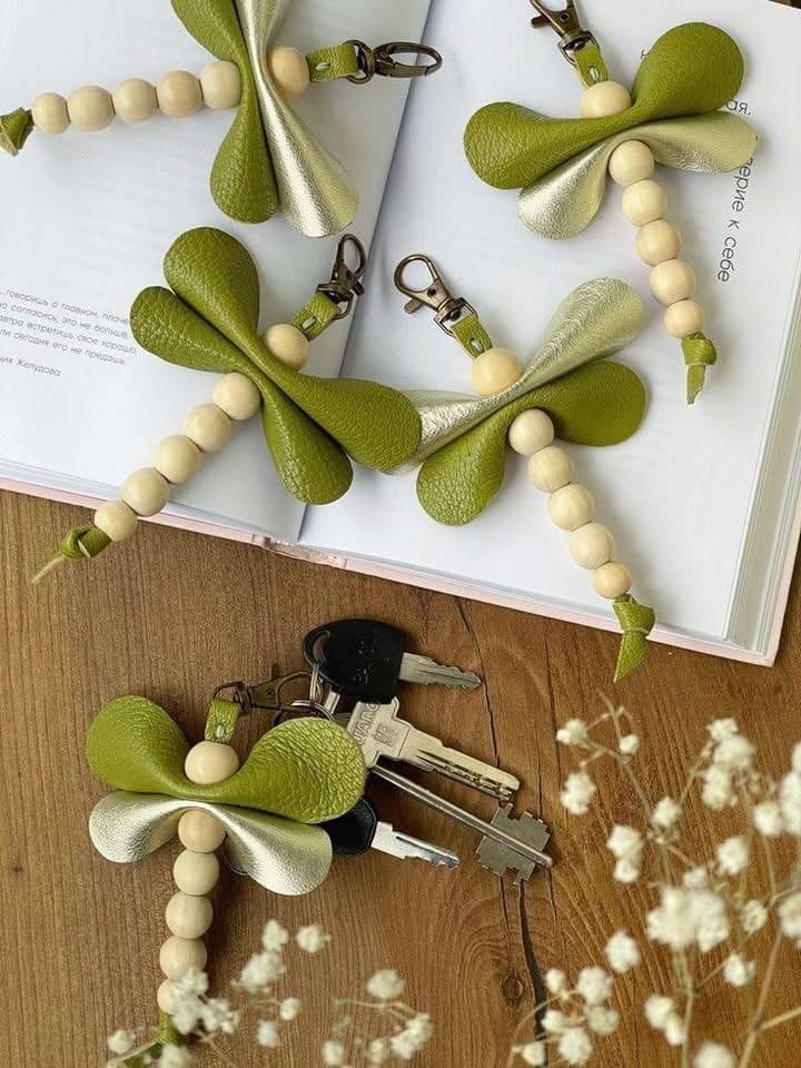 DIY Dragonfly Keychains