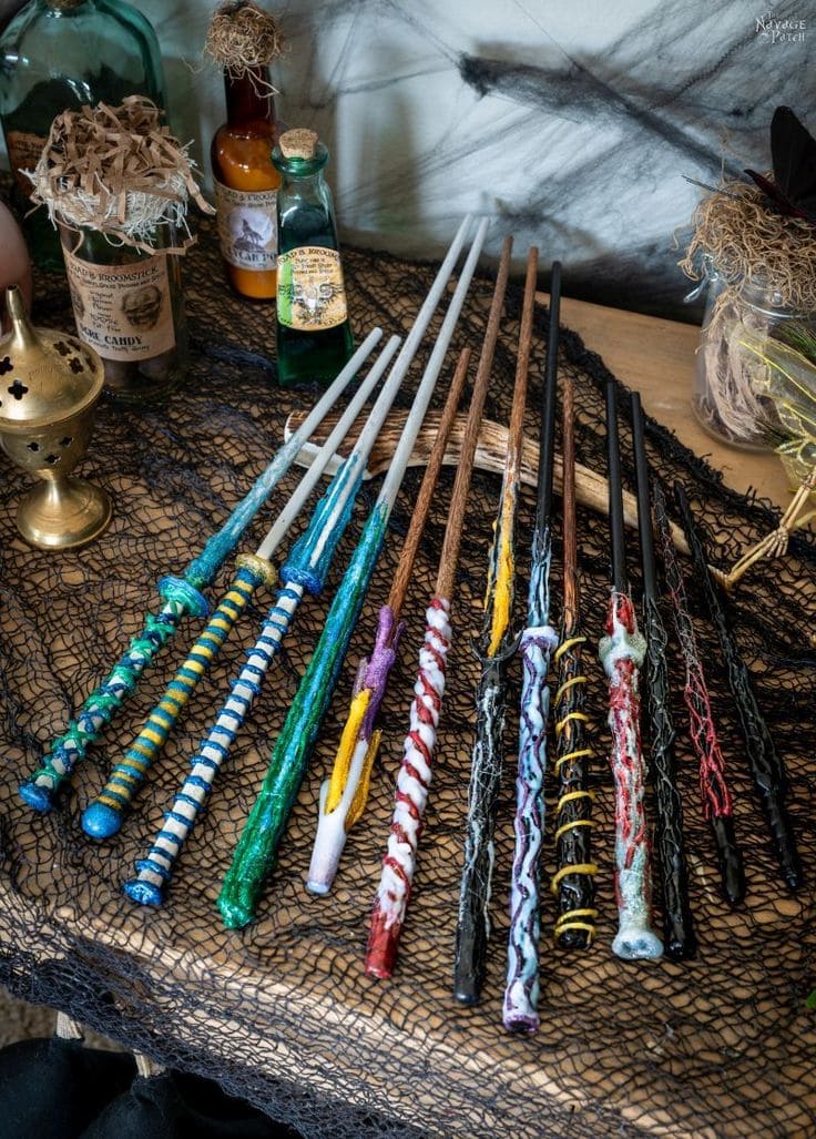 DIY Hot Glue Magic Wands