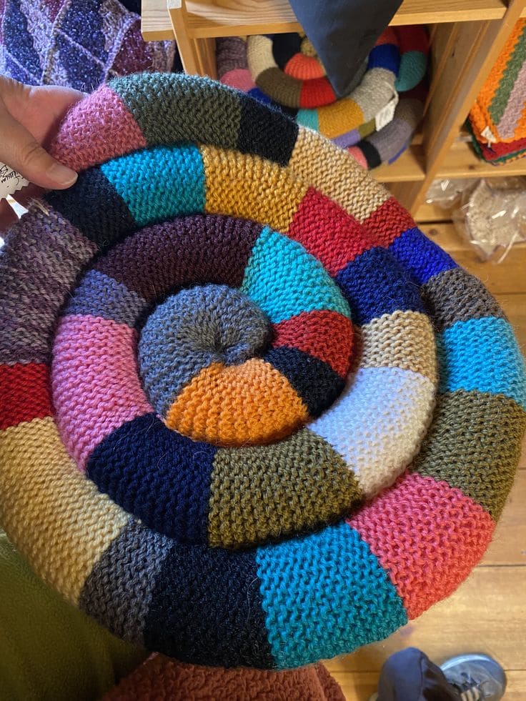 DIY Knitted Patchwork Rug
