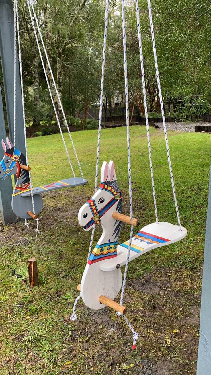 DIY Painted Horse Swing