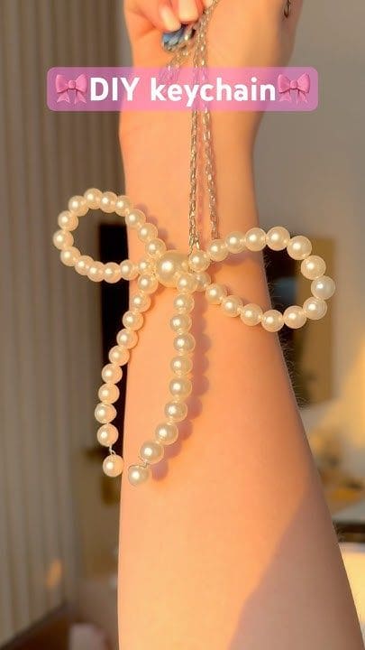 DIY Pearl Bow Keychain