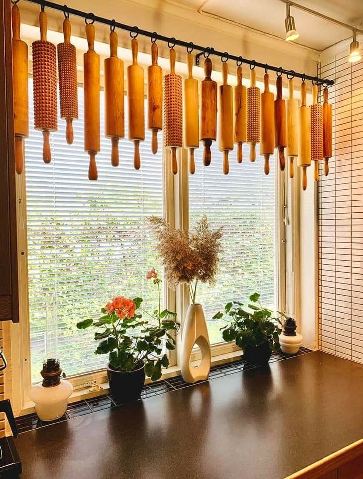 DIY Rolling Pin Curtain