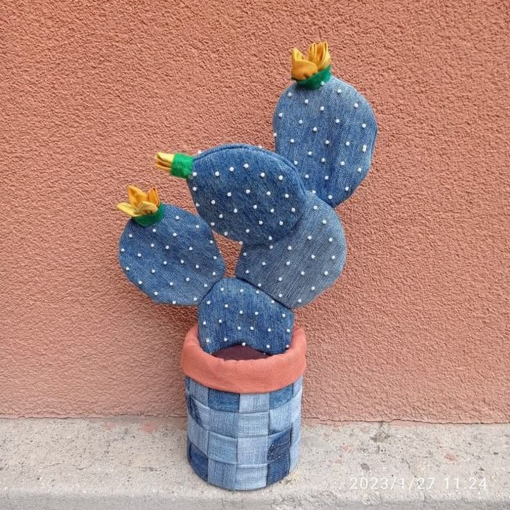 DIY Upcycled Denim Cactus Decoration