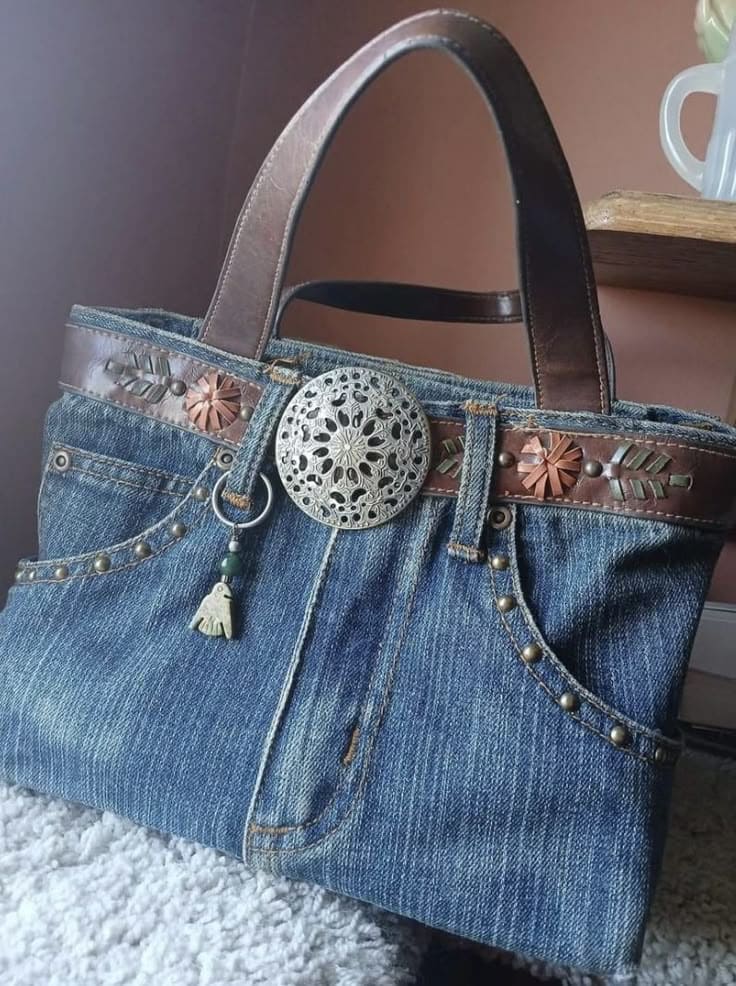 DIY Upcycled Denim Handbag