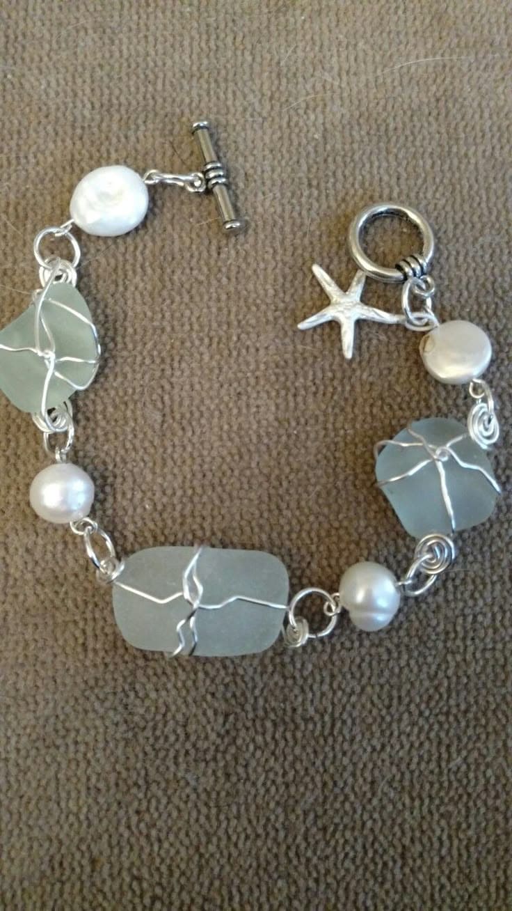 Elegant Sea Glass and Pearl Charm Bracelet