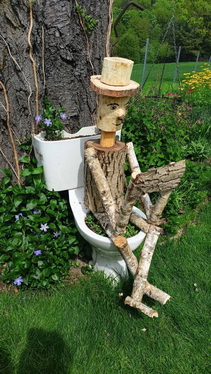 Good Scarecrow Rustic Toilet Reader
