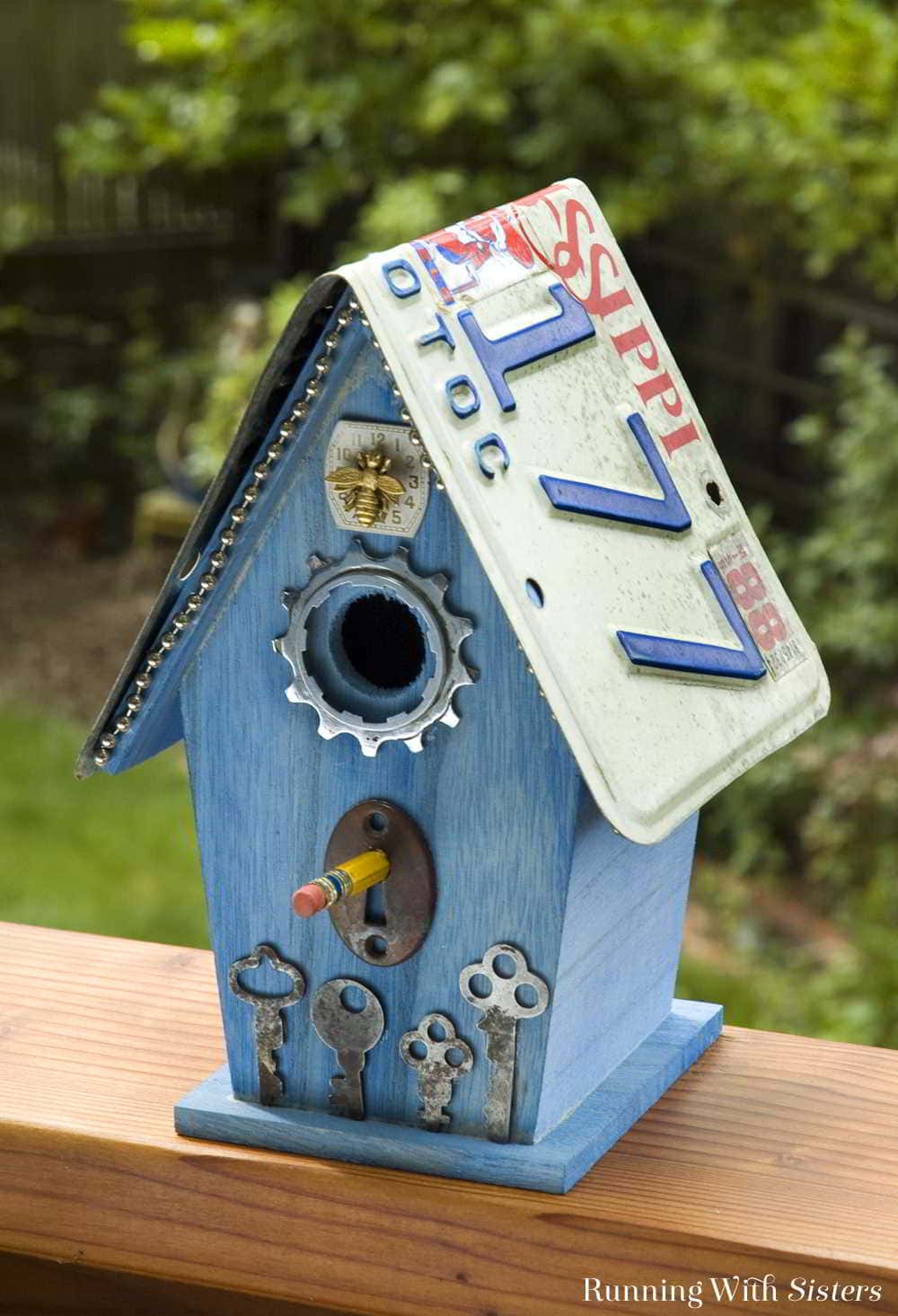 License Plate Roof Birdhouse