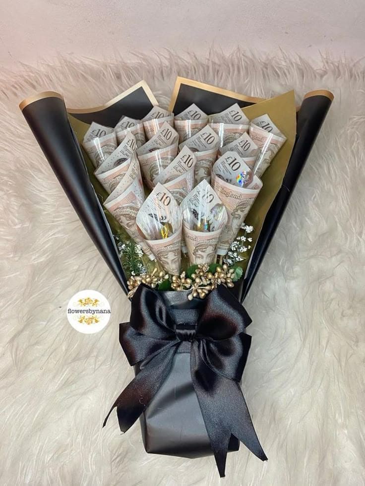 Money Bouquet with Black Wrap