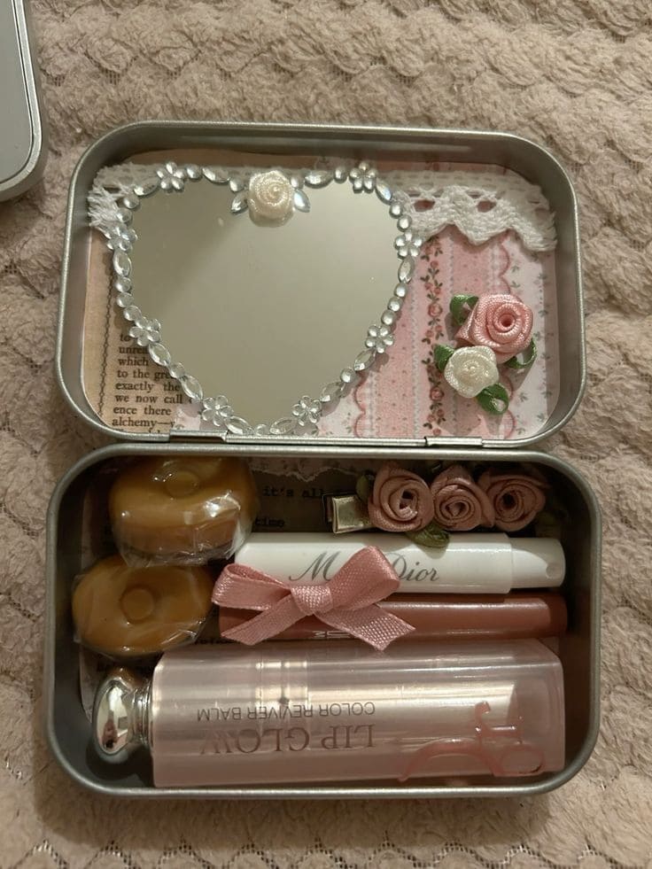 Pocket Beauty Kit Altoids Tin